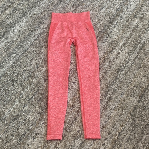 Gymshark red Performance Leggings Streamlined Fit sz small - Picture 2 of 8